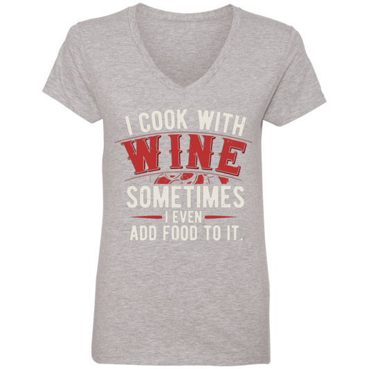 I-COOK-WITH-WINE | Ladies' V-Neck T-Shirt